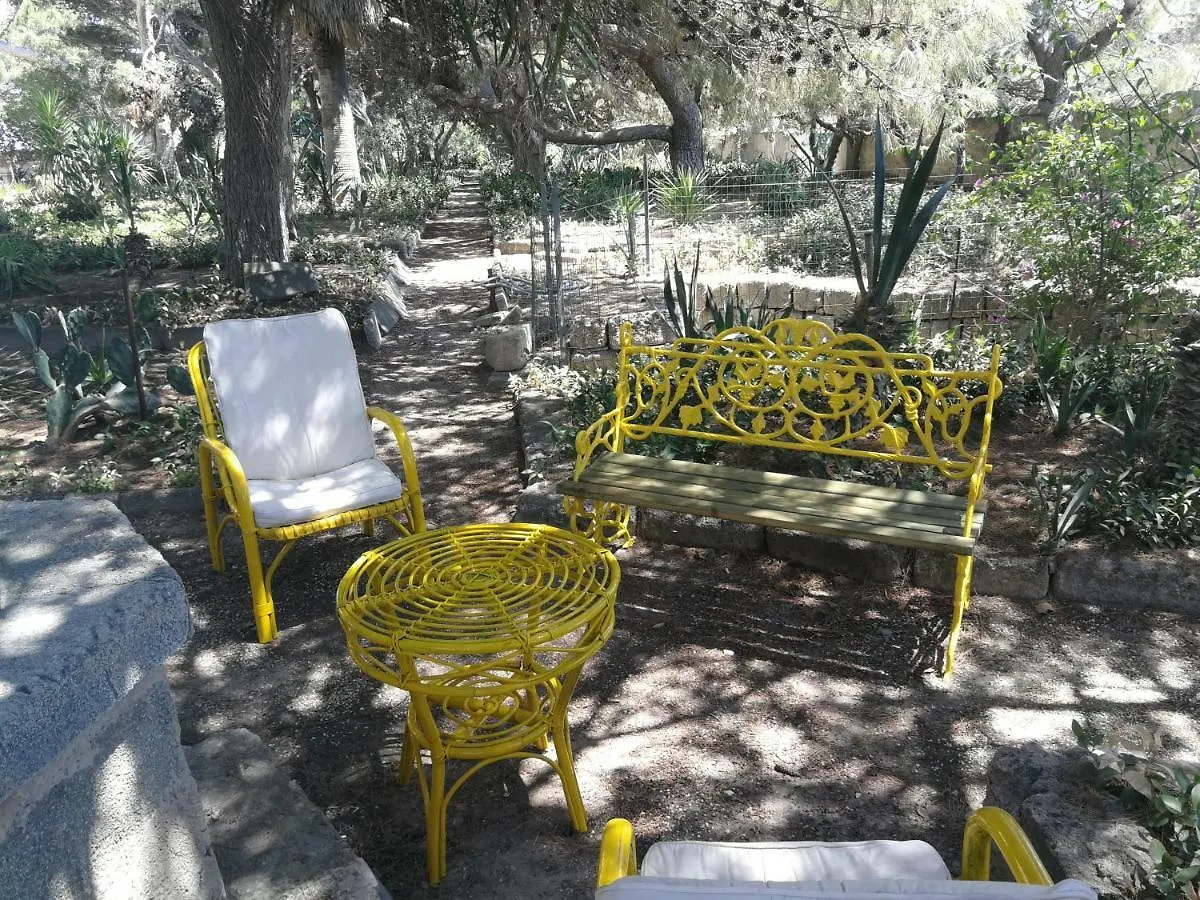 Il Giardino Su Lido Burrone Apartman Favignana